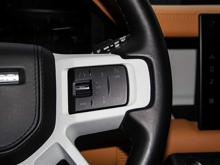Land Rover Defender — фото 29
