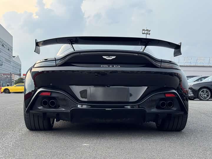 Aston Martin V8 Vantage 2020 4.0 T V 8 Coupe — фото 6