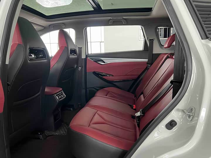 Changan CS75 PLUS 2021 2.0 T AT — фото 16