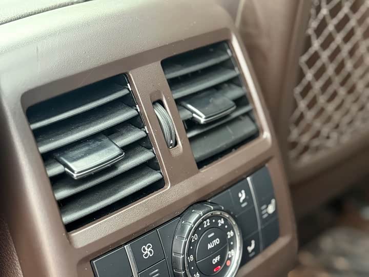 Mercedes-Benz GLS 2016 GLS 400 4 MATIC — фото 15