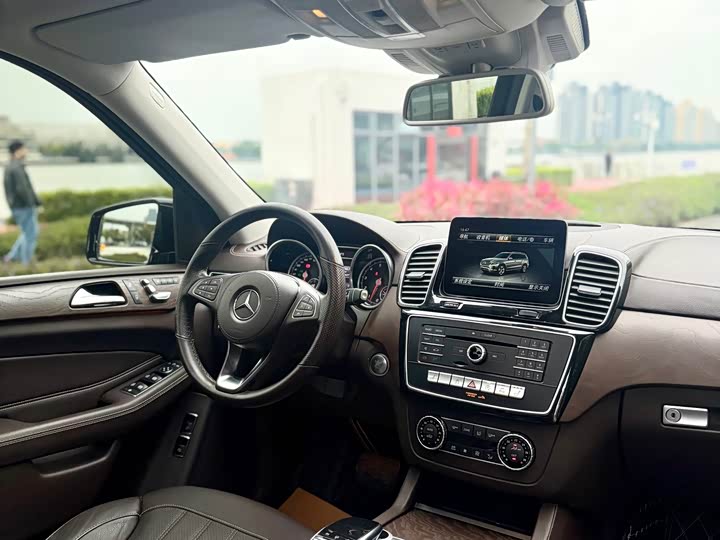 Mercedes-Benz GLS 2016 GLS 400 4 MATIC — фото 19