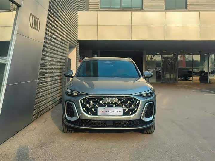 Audi Q5L 2026 2.0 T Luxury — фото 2