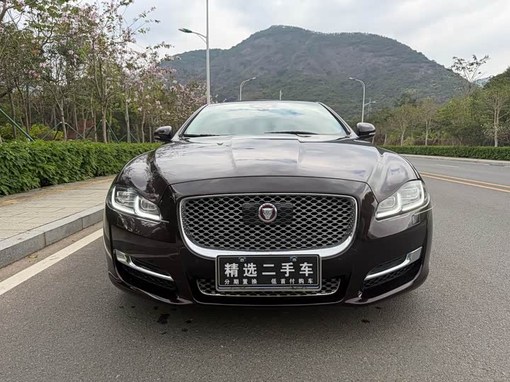 Jaguar XJ 2018 XJL 3.0 SC 2 WD — фото 8