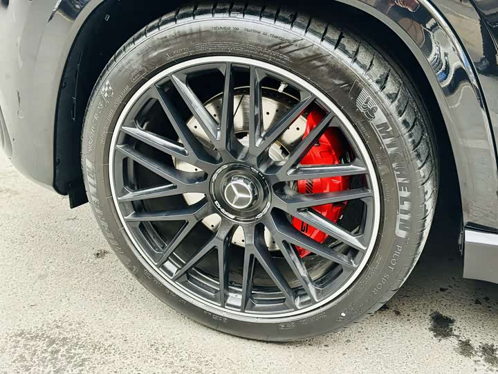 Mercedes-Benz GLS 2024 AMG GLS 63 4 MATIC+ — фото 18