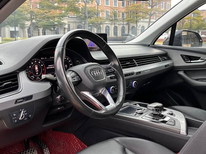 Audi Q7 2016 45 TFSI — фото 16