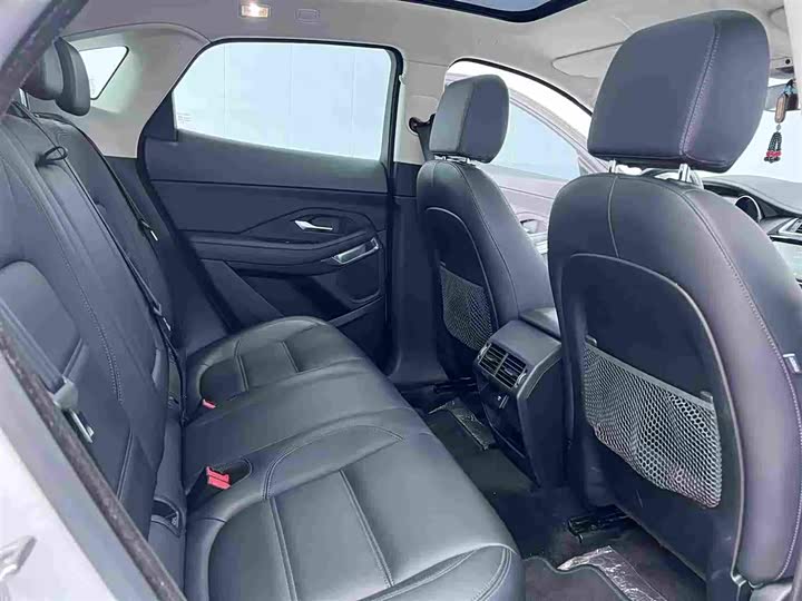 Jaguar E-PACE 2018 P 250 S VI — фото 11