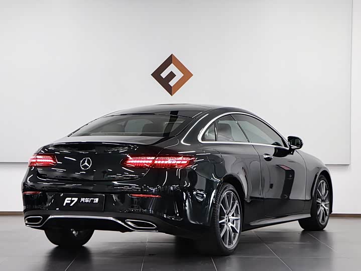 Mercedes-Benz E-Class 2023 E 260 — фото 6