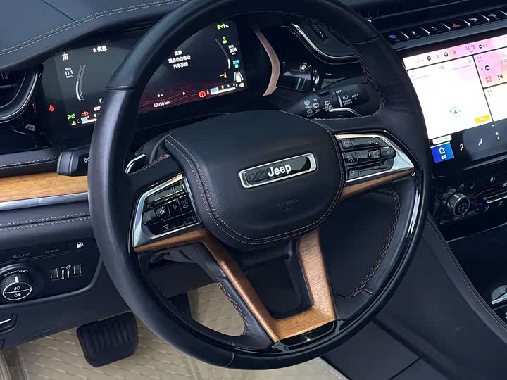 Jeep Grand Cherokee 4xe — фото 4