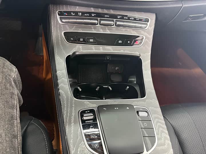 Mercedes-Benz E-Class 2023 E 300 L — фото 15