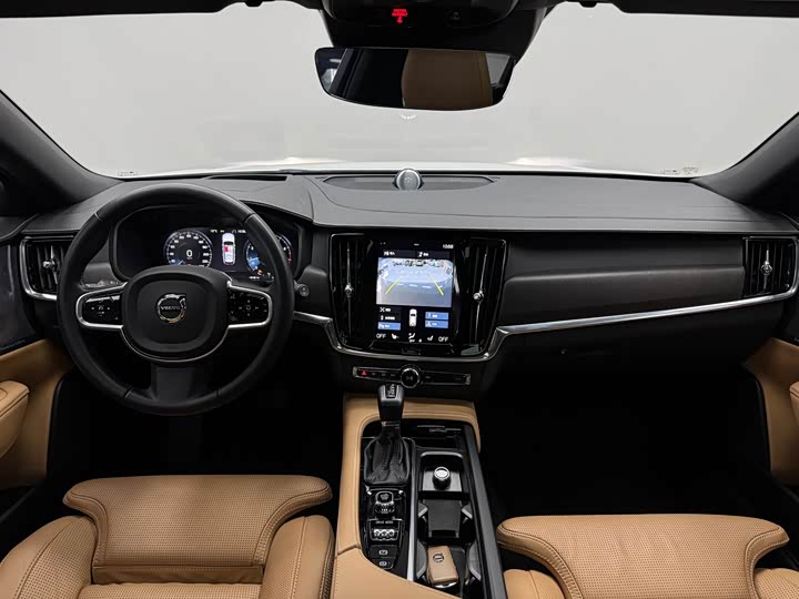 Volvo V90 2017 Cross Country T 5 AWD — фото 23