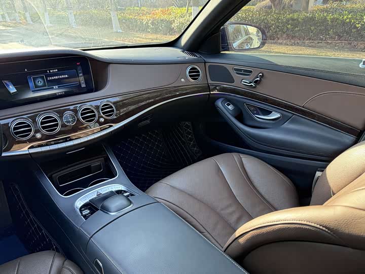 Mercedes-Benz S-Class 2019 S 320 L — фото 10