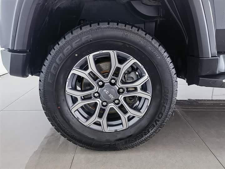 BAIC BJ 40 2023 2.0 T AT 4 WD — фото 17