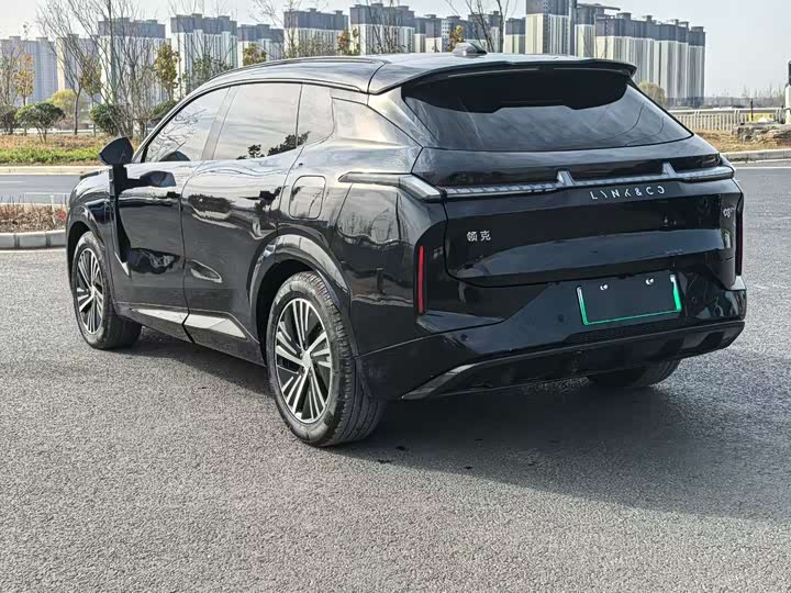 Lynk & Co 08 2025 245km Pro — фото 9