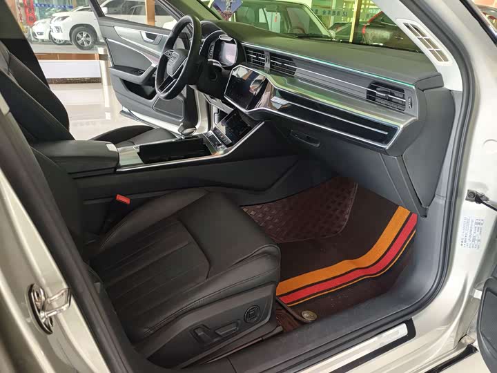 Audi A6L 2019 40 TFSI — фото 13