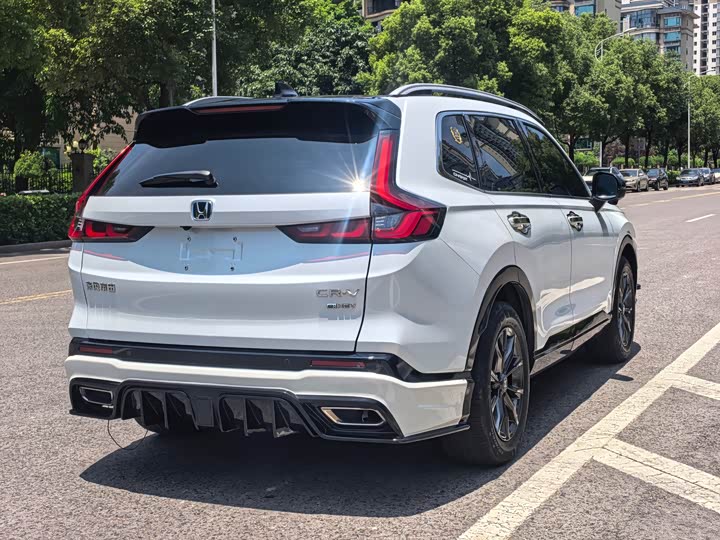 Honda CR-V 2023 2.0 L e:HEV 2 WD — фото 9
