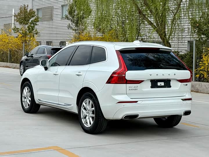 Volvo XC60 2020 T 5 4 WD — фото 7