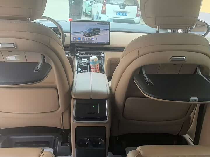 JAC Refine RF8 PHEV 2024 1.5 T 150 KM Flagship — фото 6