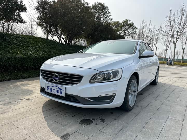 Volvo S60 2015 S 60 L 2.0 T — фото 1