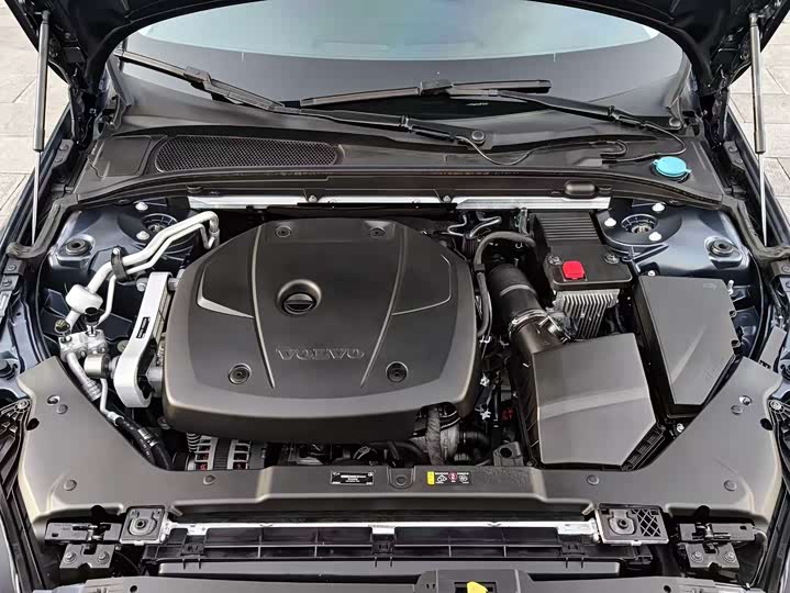 Volvo S60 2021 T 4 — фото 17