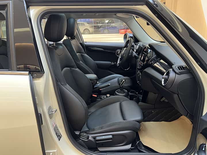 MINI Hatch — фото 10