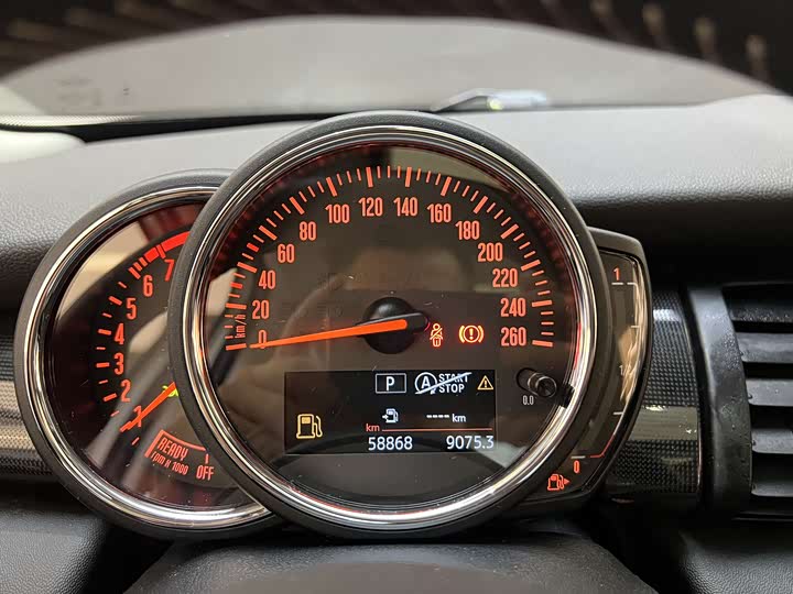 MINI Hatch — фото 13