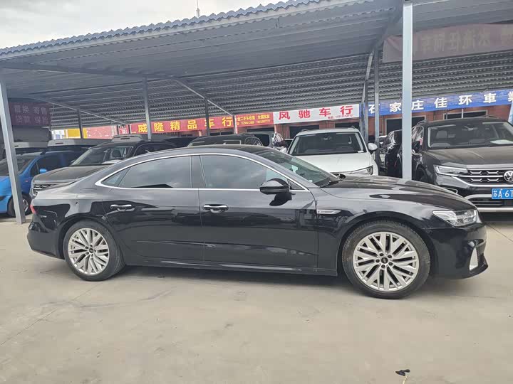Audi A7L 2024 45 TFSI S-line — фото 9