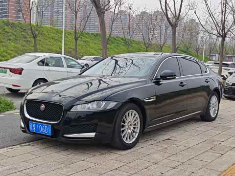 Jaguar XFL 2017 XFL 2.0 T 200 PS — фото 21