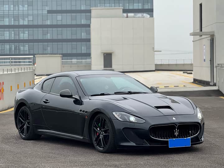 Maserati Gran 2015 4.7 L MC — фото 2