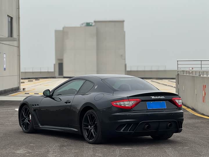 Maserati Gran 2015 4.7 L MC — фото 4