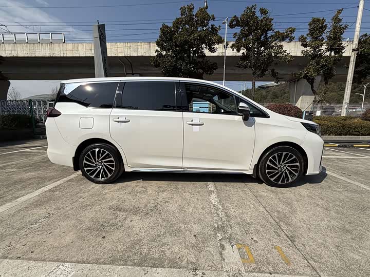 Trumpchi M6 2024 MAX 270 T WDCT — фото 4