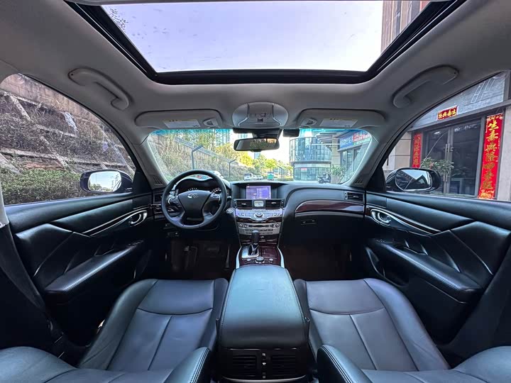 Infiniti Q70 2019 Q 70 L 2.0 T — фото 13