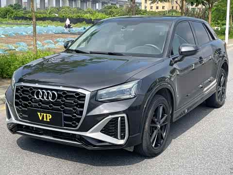 Audi Q2L 2022 35 TFSI — фото 30
