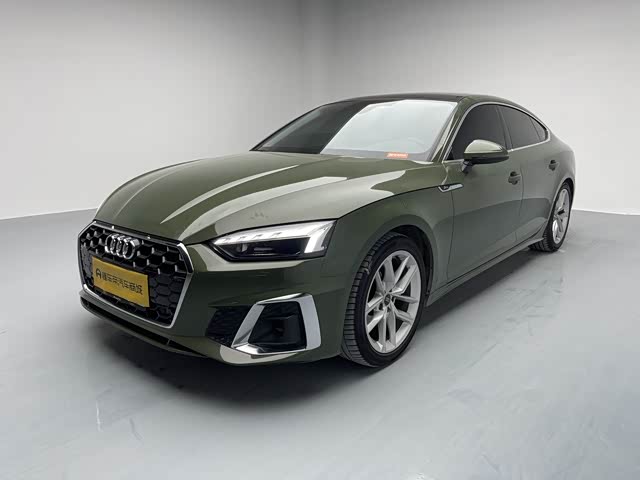 Audi A5 2024 Sportback 40 TFSI — фото 1