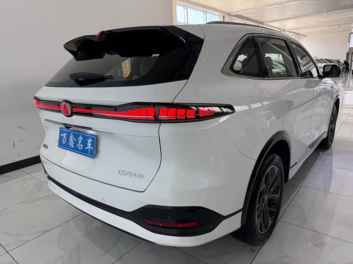 Changan CS75 PLUS 2025 1.5 T — фото 20