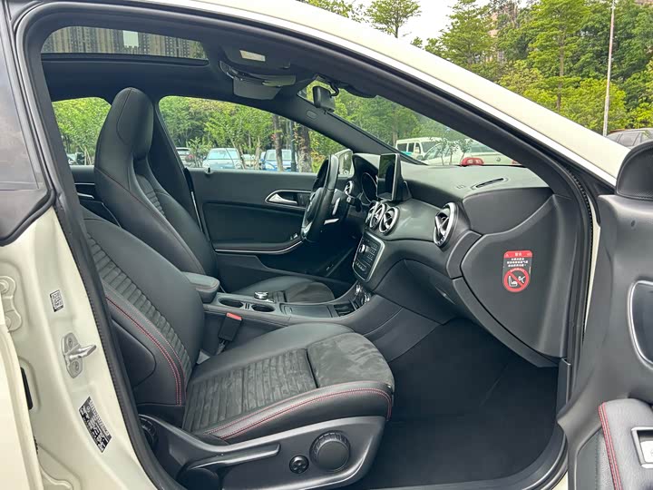 Mercedes-Benz CLA — фото 20