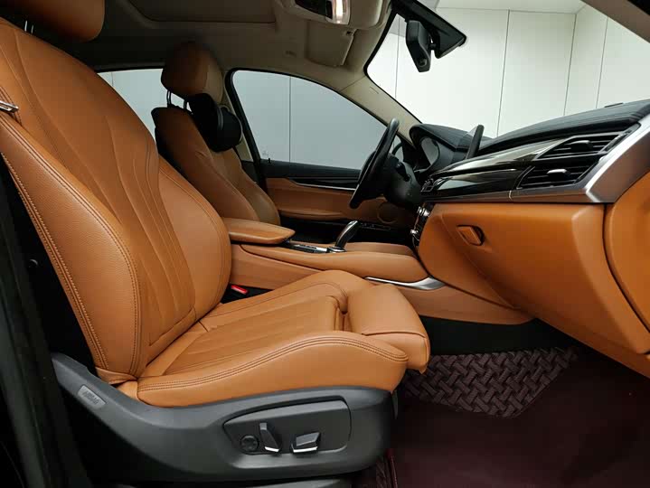 BMW X6 2017 x Drive 28i — фото 14
