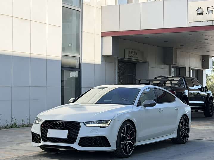 Audi RS7 2016 RS 7 4.0 T Sportback performance — фото 1