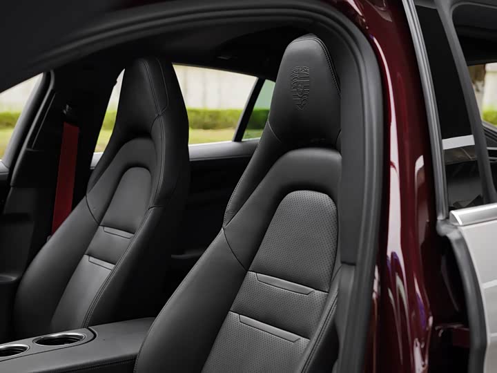 Porsche Panamera 2017 Panamera 3.0 T — фото 26