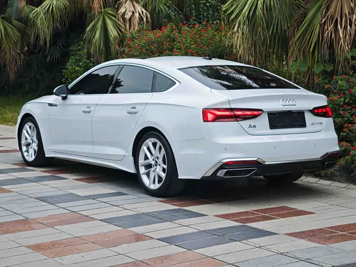 Audi A5 2022 Sportback 40 TFSI — фото 18