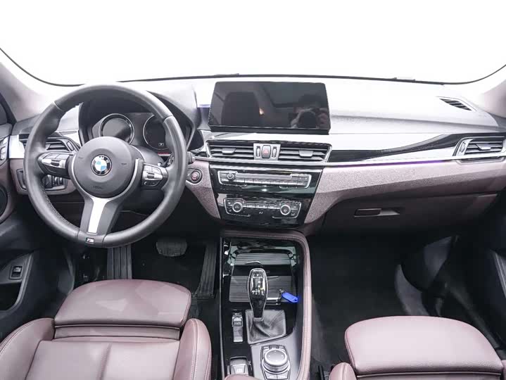 BMW X1 2020 s Drive 20 Li — фото 15