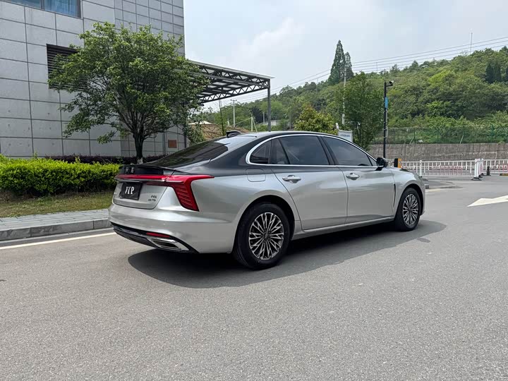Hongqi H5 2024 1.5 T DCT — фото 5