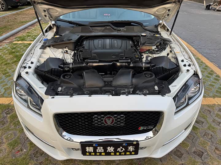 Jaguar XJ 2018 XJL 3.0 SC 2 WD — фото 21