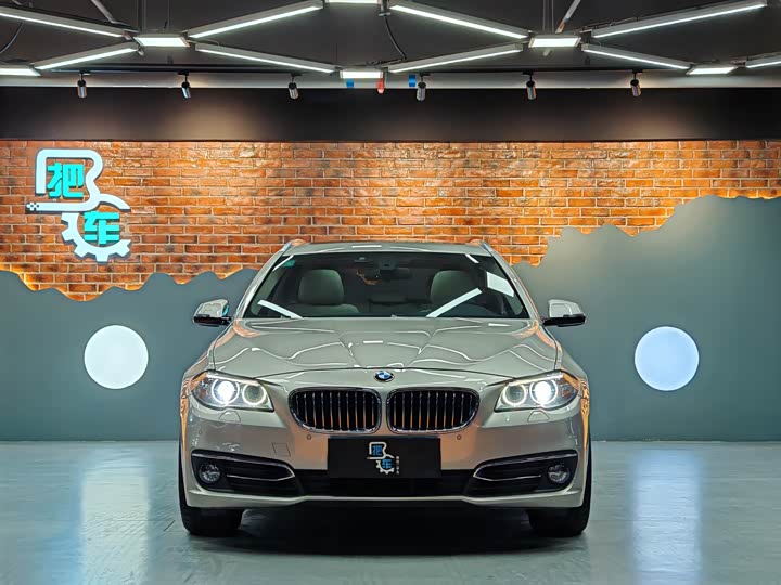 BMW 5 Series — фото 2