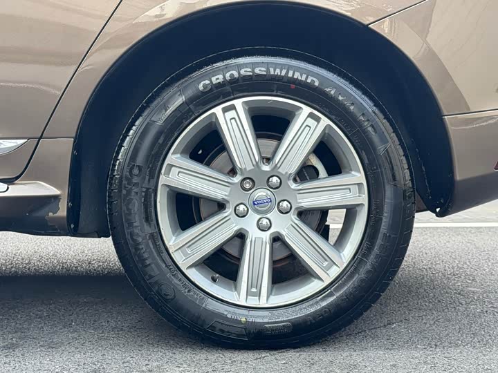 Volvo XC60 2015 T 5 AWD — фото 5