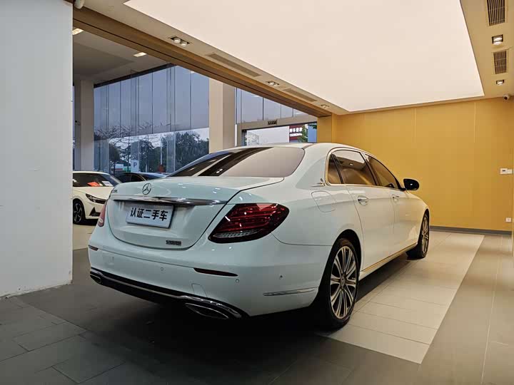 Mercedes-Benz E-Class 2016 E 300 L — фото 31