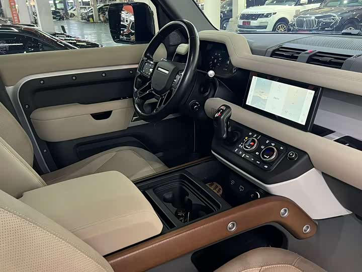 Land Rover Defender — фото 5