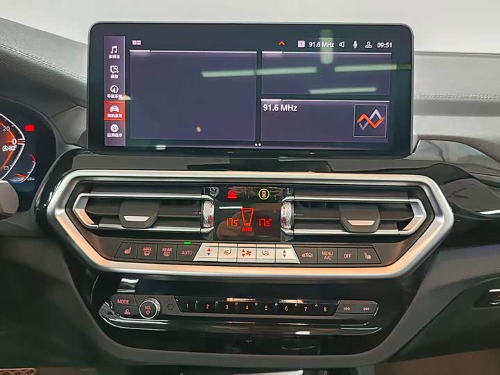 BMW X3 2023 x Drive 25i M — фото 12