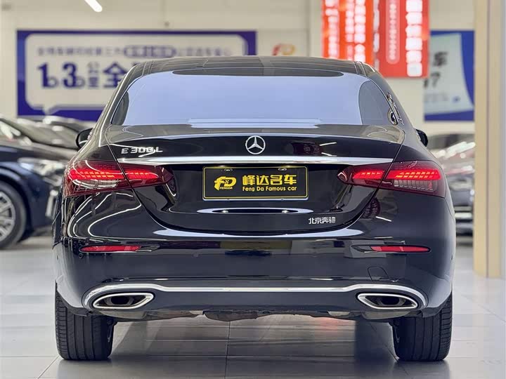 Mercedes-Benz E-Class 2023 E 300 L Luxury — фото 2