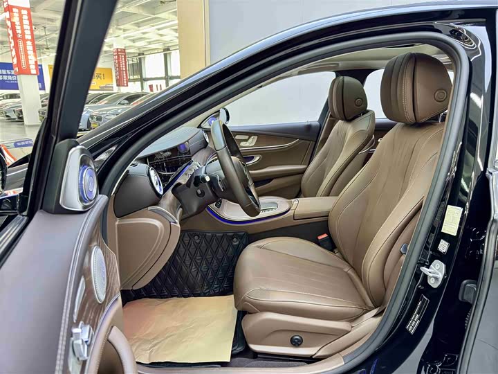 Mercedes-Benz E-Class 2023 E 300 L Luxury — фото 7
