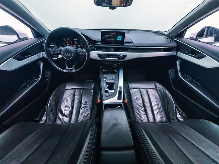 Audi A4L 2019 40 TFSI VI — фото 9